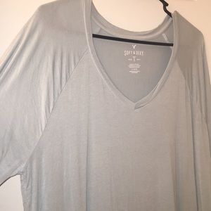 AEO soft & sexy v neck tee